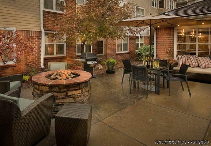 Denver Southwest/lakewood 3*